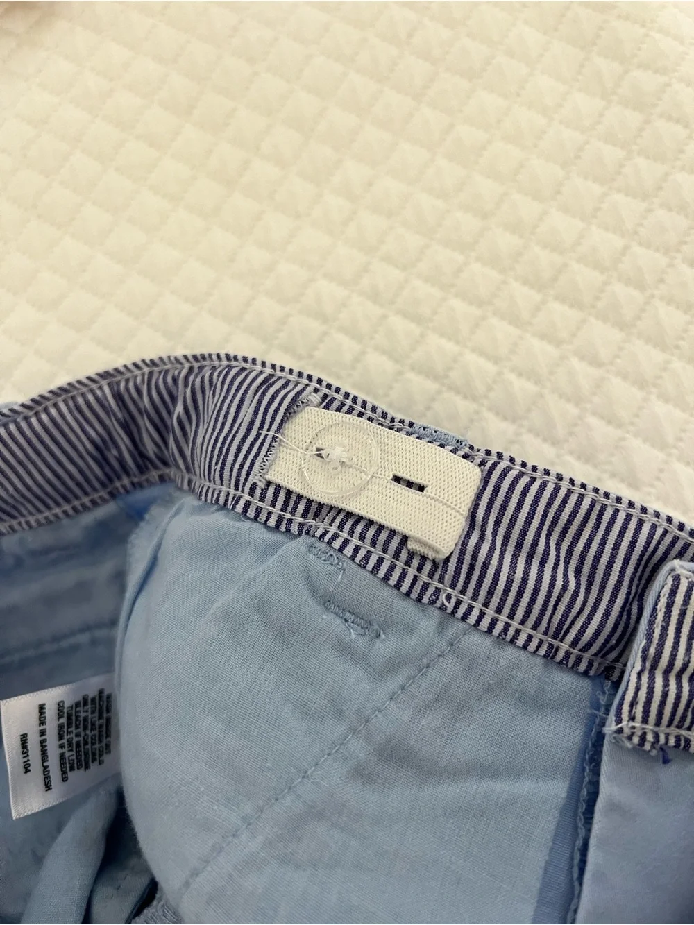 Crown and Ivy Scallop Hem Twill Shorts